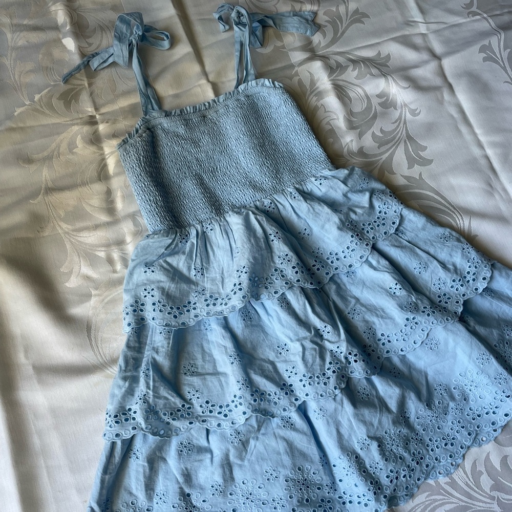 American Eagle Eyelet Dress - Picture 3 of 9